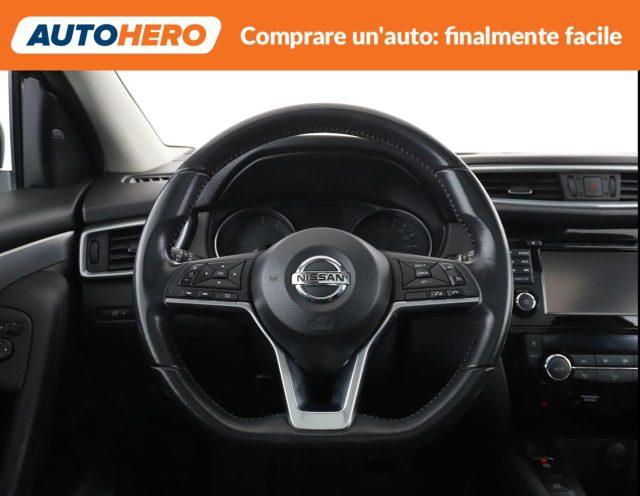 NISSAN Qashqai 1.2 DIG-T Tekna