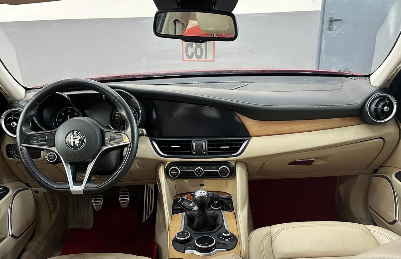 Alfa Romeo Giulia 2.2 Turbodiesel 180CV Super