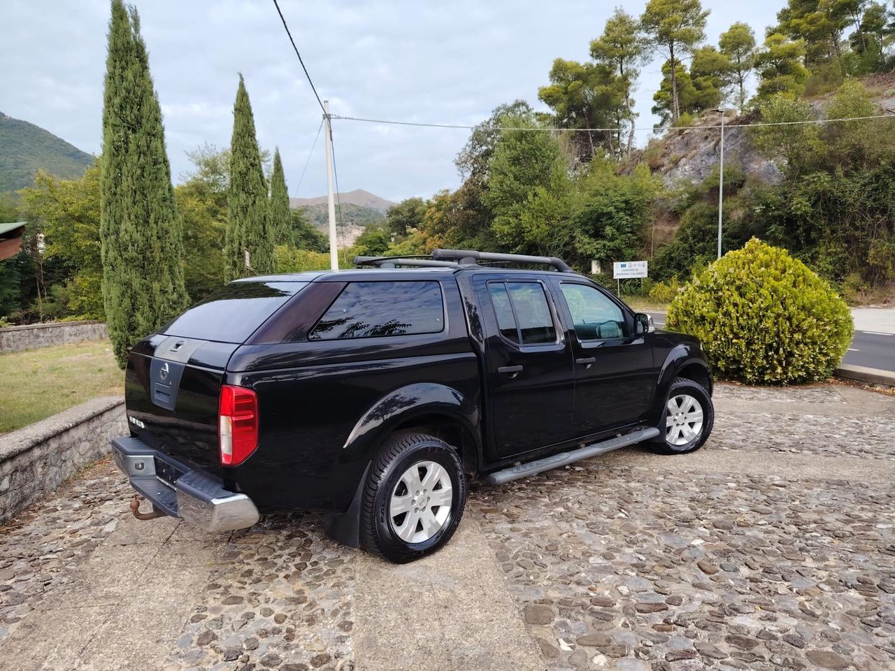 Nissan Navara 2.5 dCi 4 porte Double Cab XE
