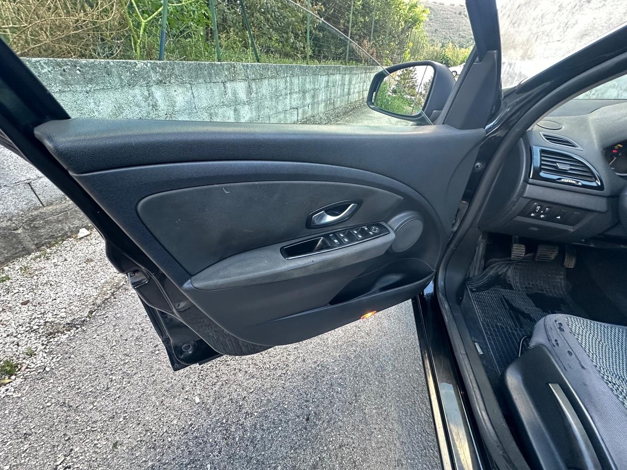 Renault Megane Mégane C-C 1.5 dCi 110CV