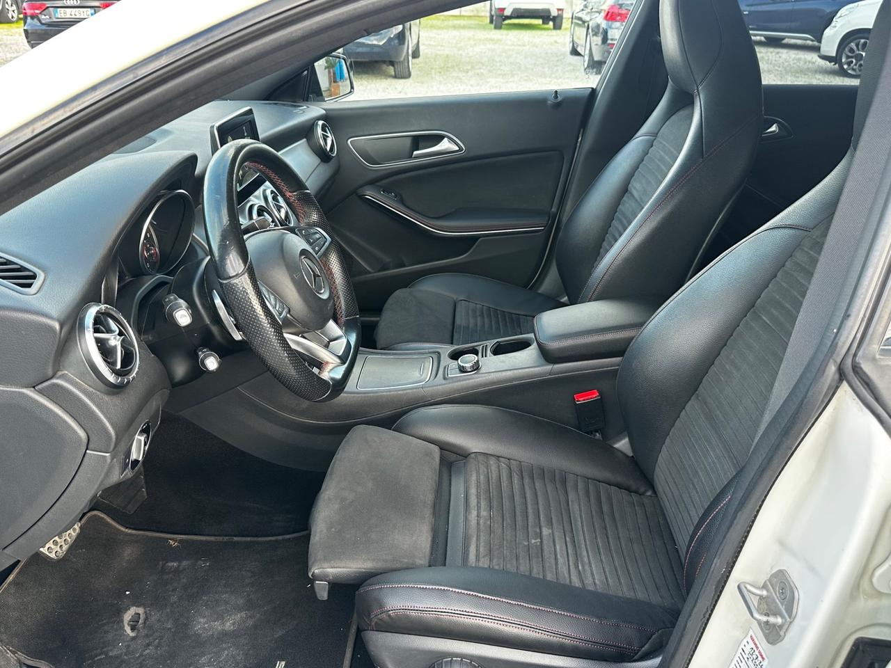 Mercedes-benz CLA 200 d S.W. Automatic Premium