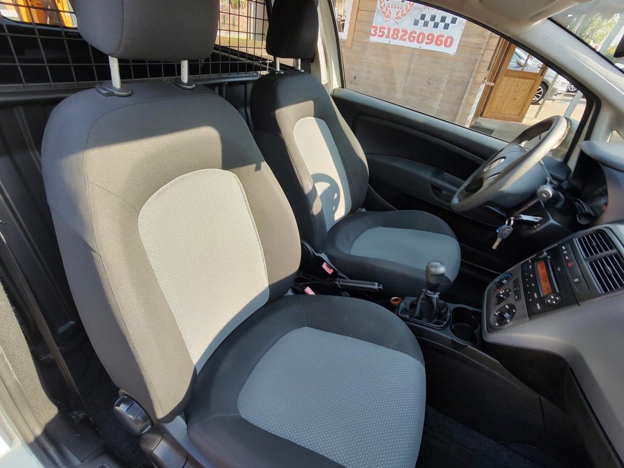 Fiat Grande Punto 1.3 MJT 75 CV 3 porte S&S Actual, OK NEOPATENTATI.