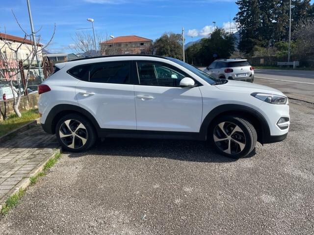 Hyundai Tucson 1.7 CRDi XPossible