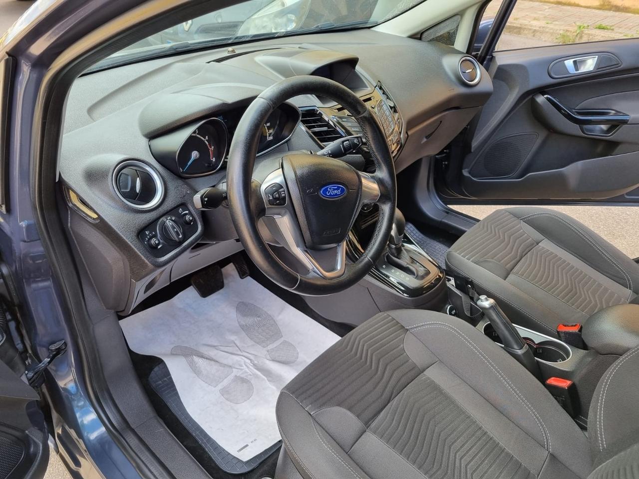 Ford Fiesta 1.0 EcoBoost 100CV 3 porte Powershift Titanium