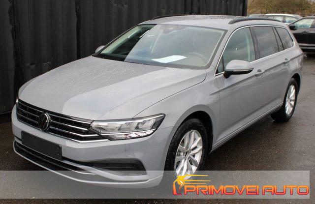 VOLKSWAGEN Passat Variant 1.5 TSI ACT DSG Style