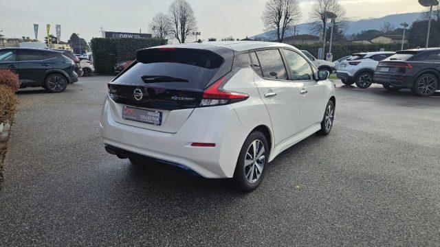NISSAN Leaf Acenta 40 kWh AUTOCARRO