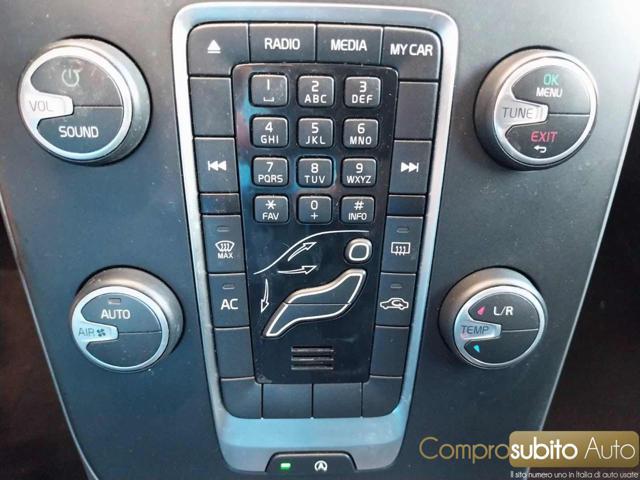 VOLVO V40 D2 1.6 Momentum
