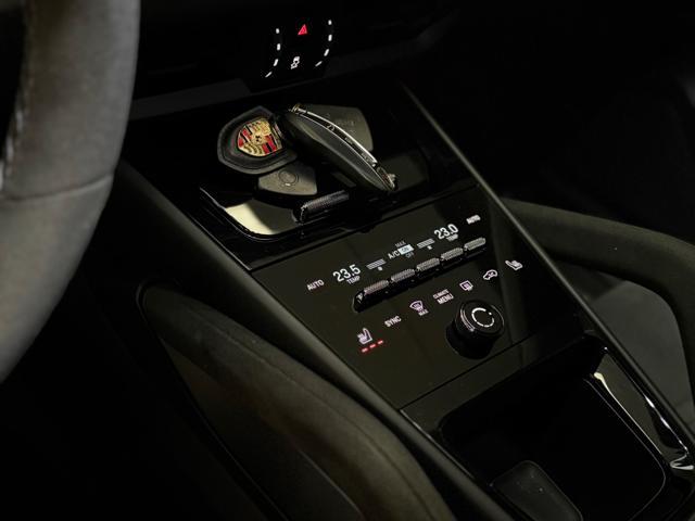 PORSCHE Cayenne Coupé 4.0 V8 Turbo E-Hybrid GT