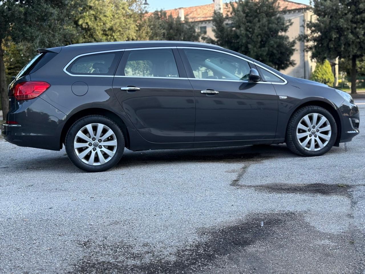 Opel Astra 1.7 CDTI 110CV Sports Tourer Elective