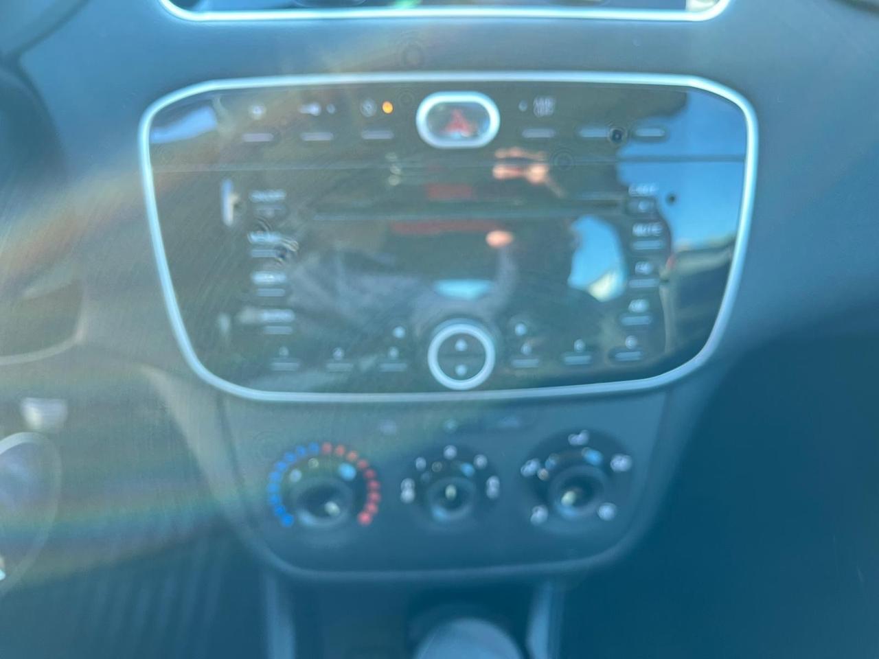 Fiat g.punto lounge -1.3 mjt/85 cv-full-2013