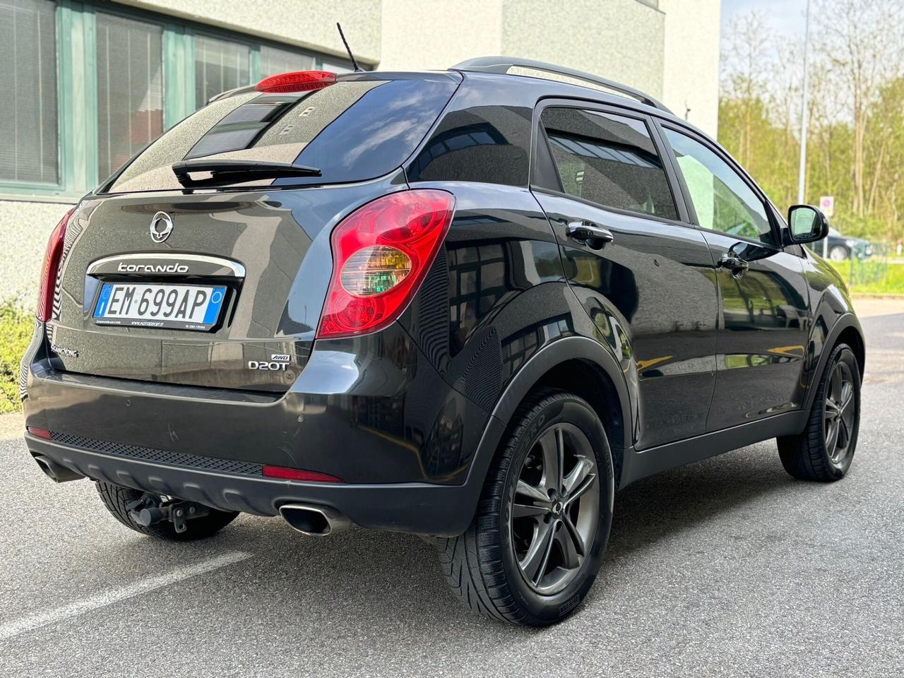 Ssangyong Korando 2.0 e-XDi 175 CV AWD AT PER COMMERCIANTI