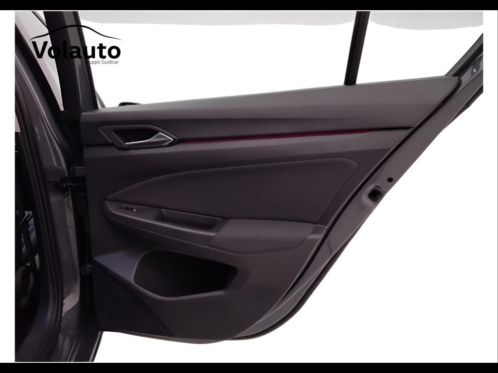 VOLKSWAGEN Golf VIII 2020 - Golf 1.0 etsi evo Life 110cv dsg