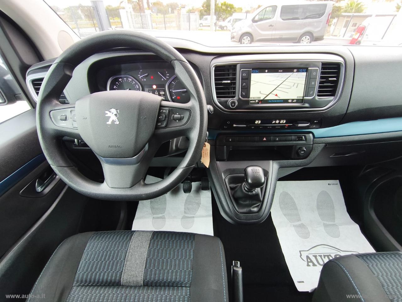 PEUGEOT Traveller BlueHDi 115 S&S Compact Allure