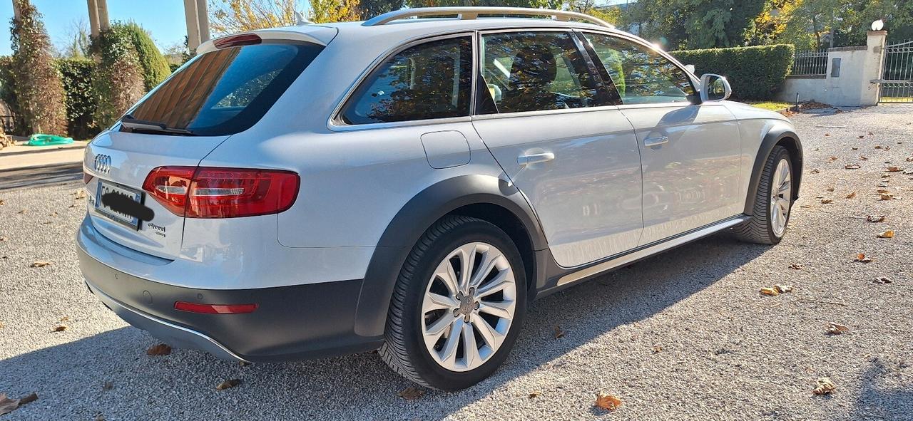 Audi A4 allroad 2.0 TDI 177 CV Ambiente