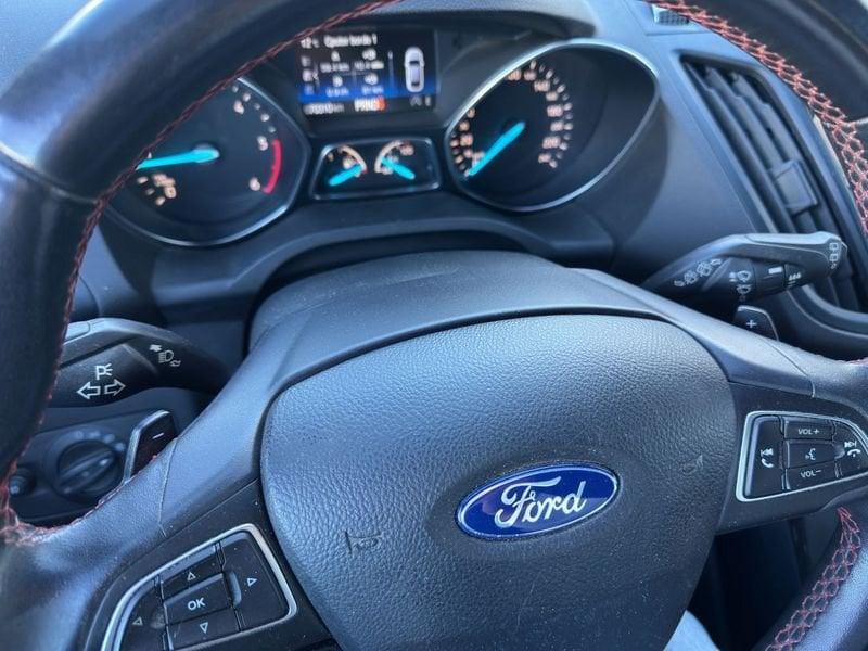 Ford Kuga Kuga 2.0 TDCI 150 CV S&S 4WD Powershift ST-Line