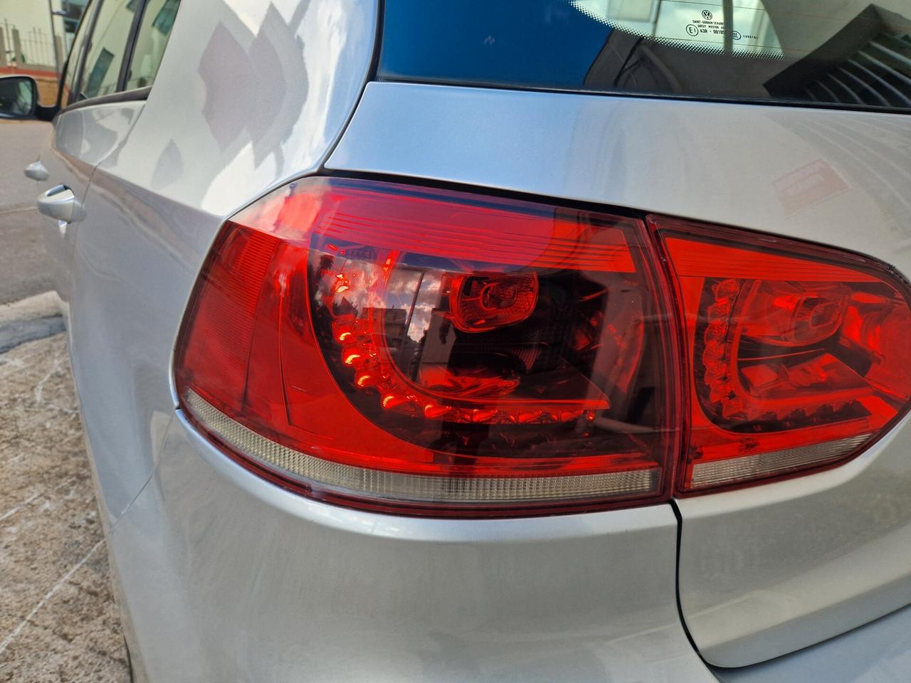 Volkswagen Golf 1.6 TDI DPF 5p. Highline