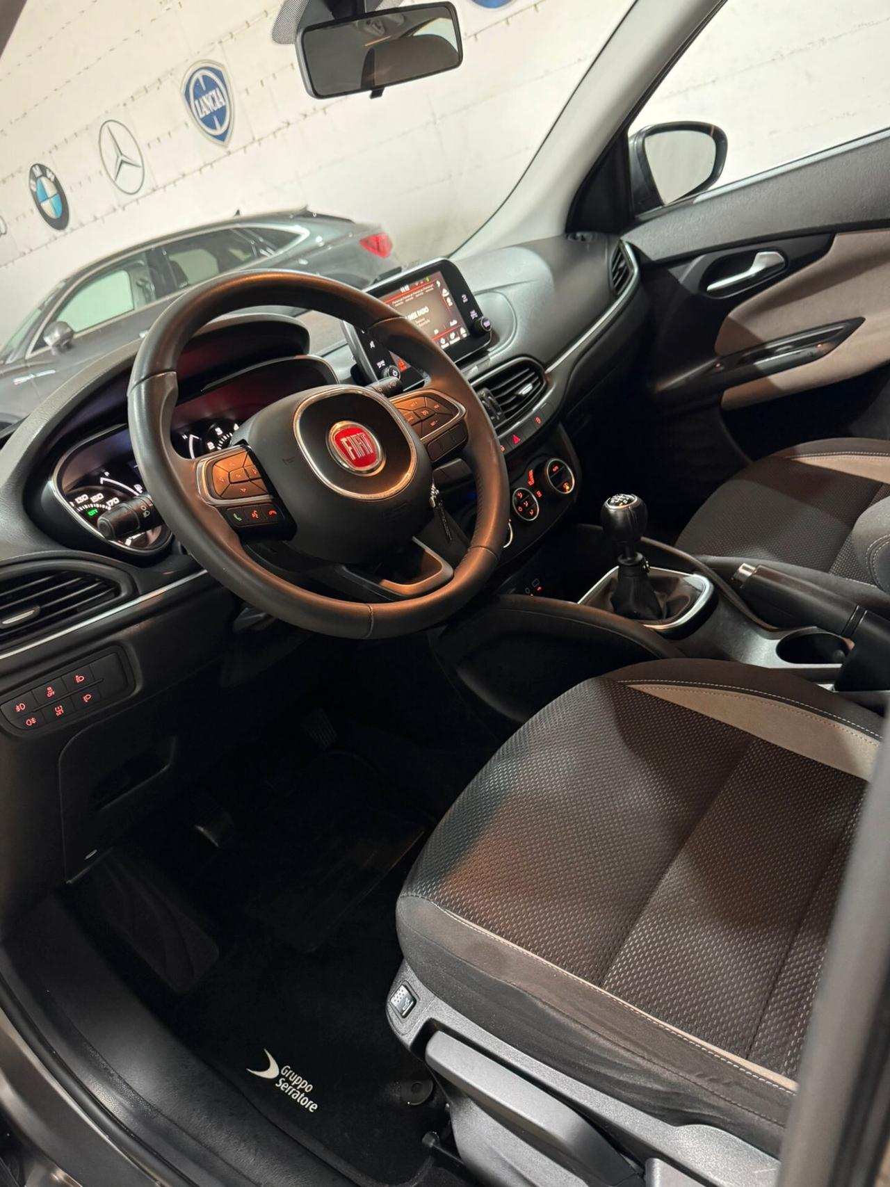 Fiat Tipo 1.6 Mjt S&S 5 porte Easy