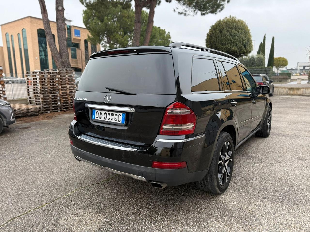 MERCEDES GL 320 3.0 D 7 POSTI 12 MESI DI GARANZIA