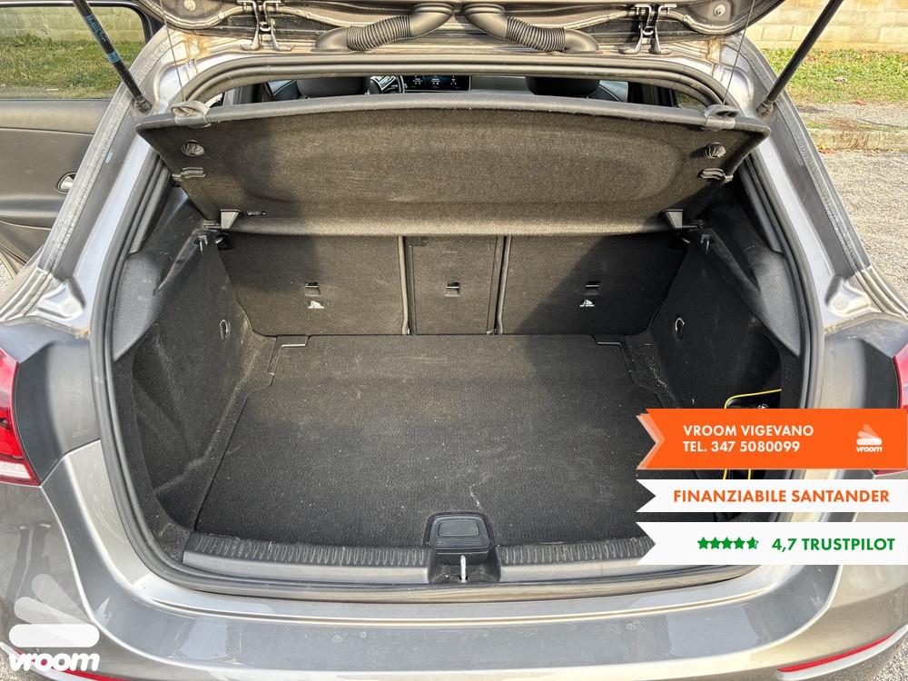 MERCEDES Classe A (W177) A 180 Automatic Sport