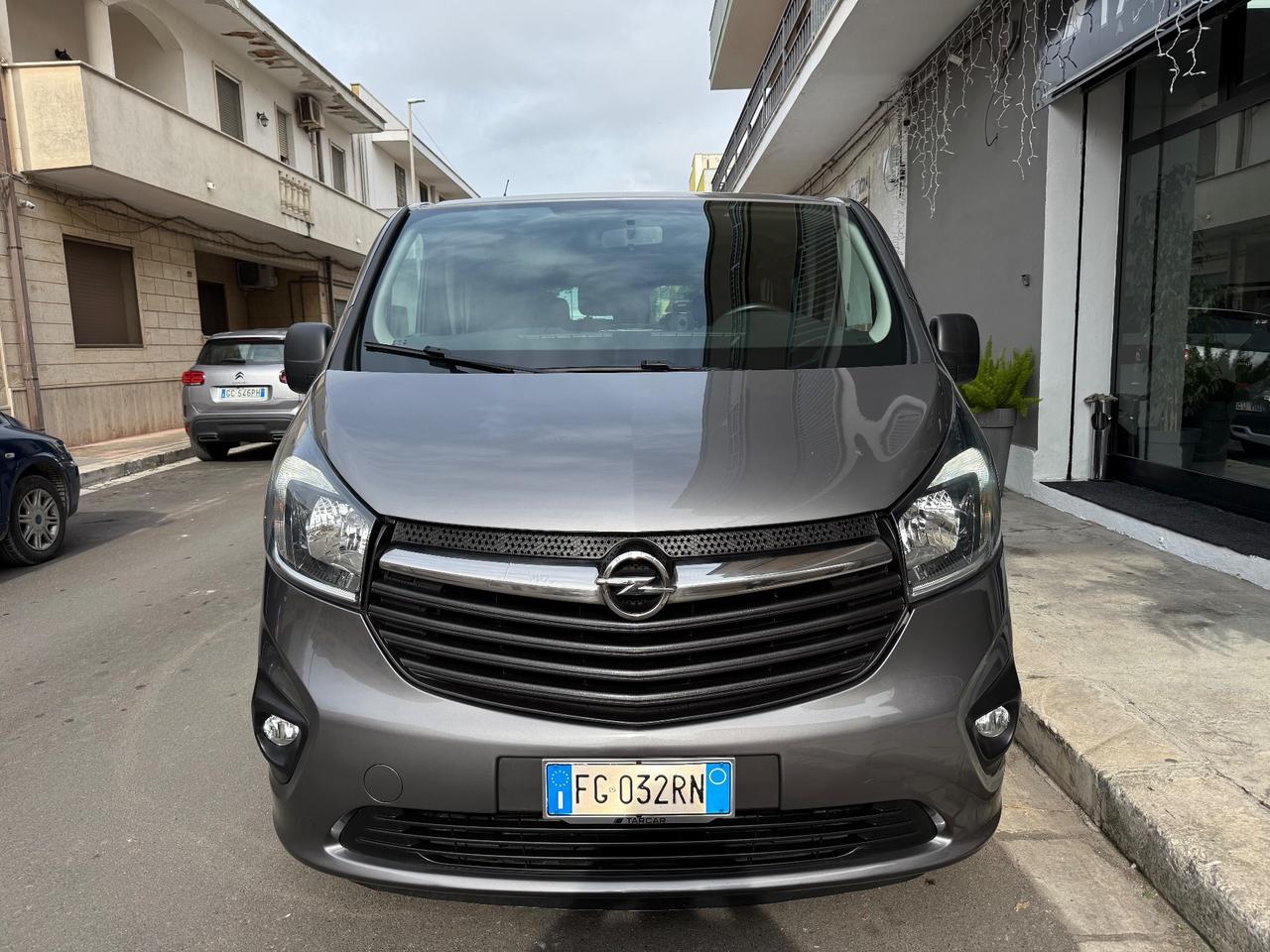 Opel Vivaro 1.6DCTI 125cv 9 Posti