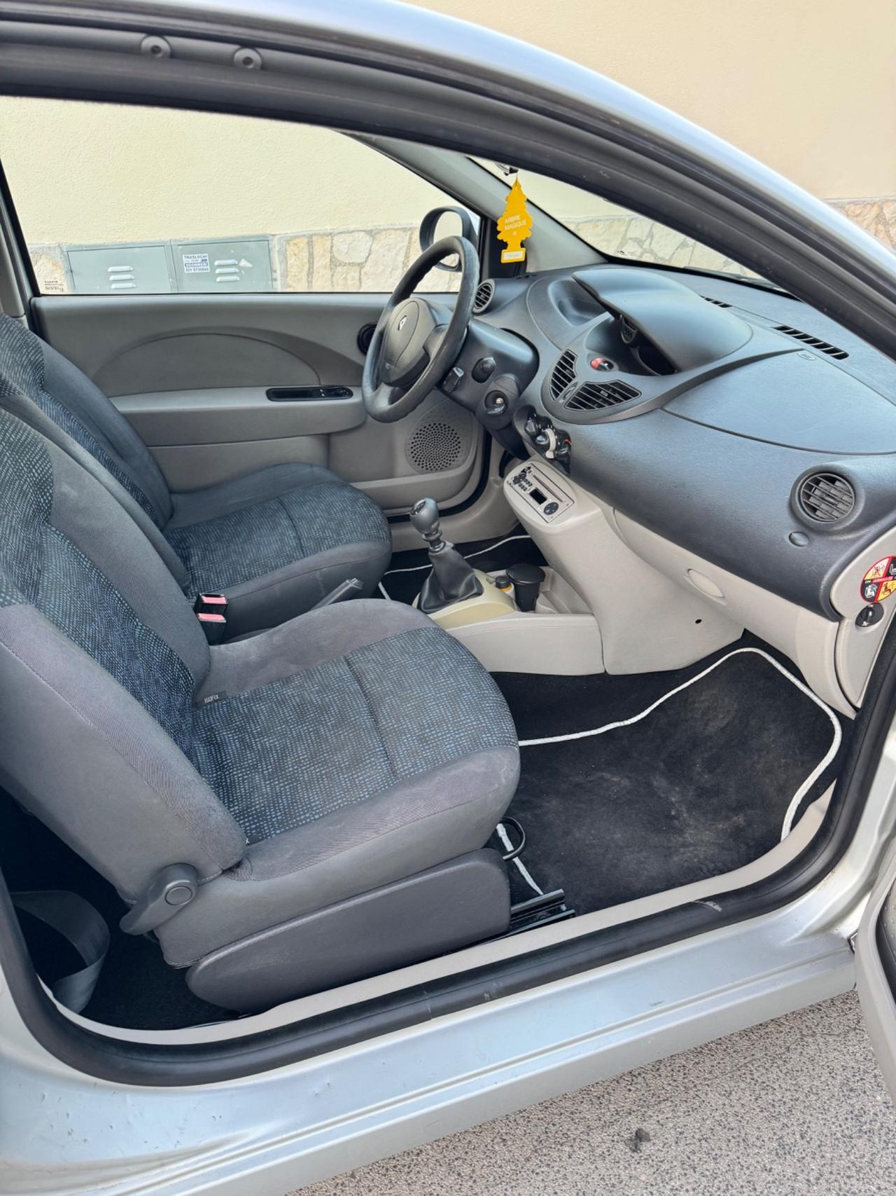 Renault Twingo 1.2 8V Confort unica proprietaria