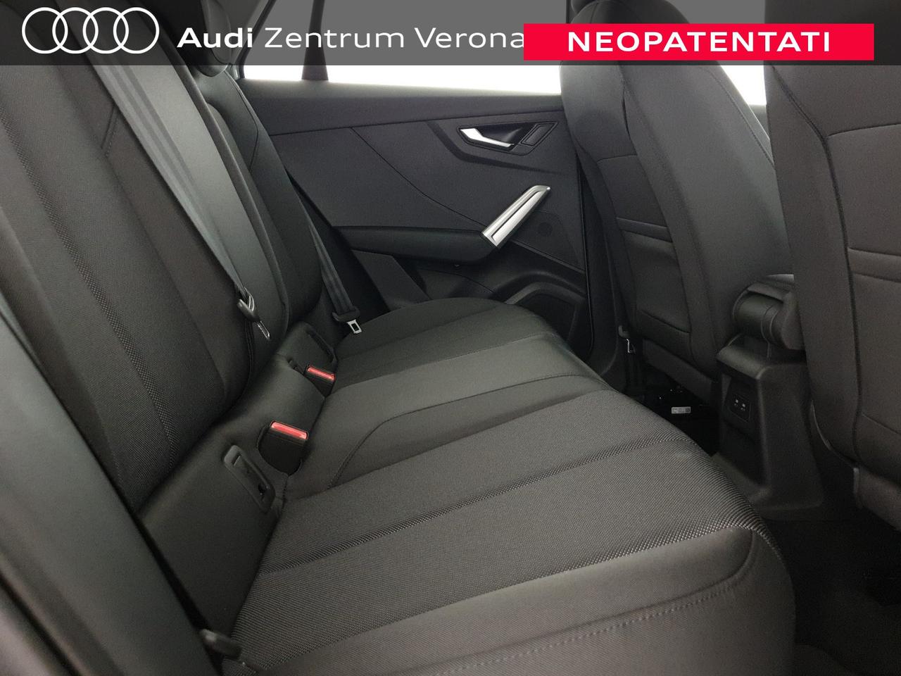 30TFSI 116CV Business Advanced