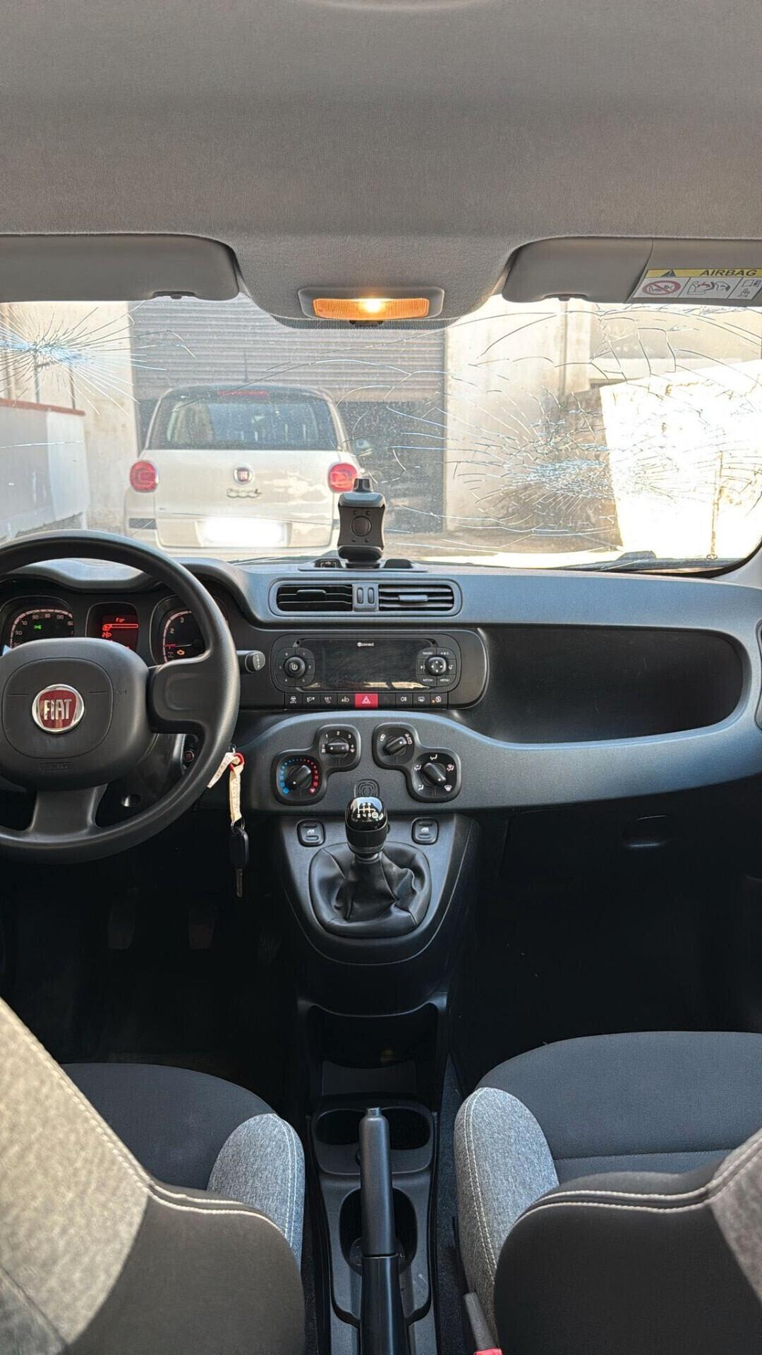 Fiat Panda 1.0 FireFly S&S Hybrid Elettrica - Benzina