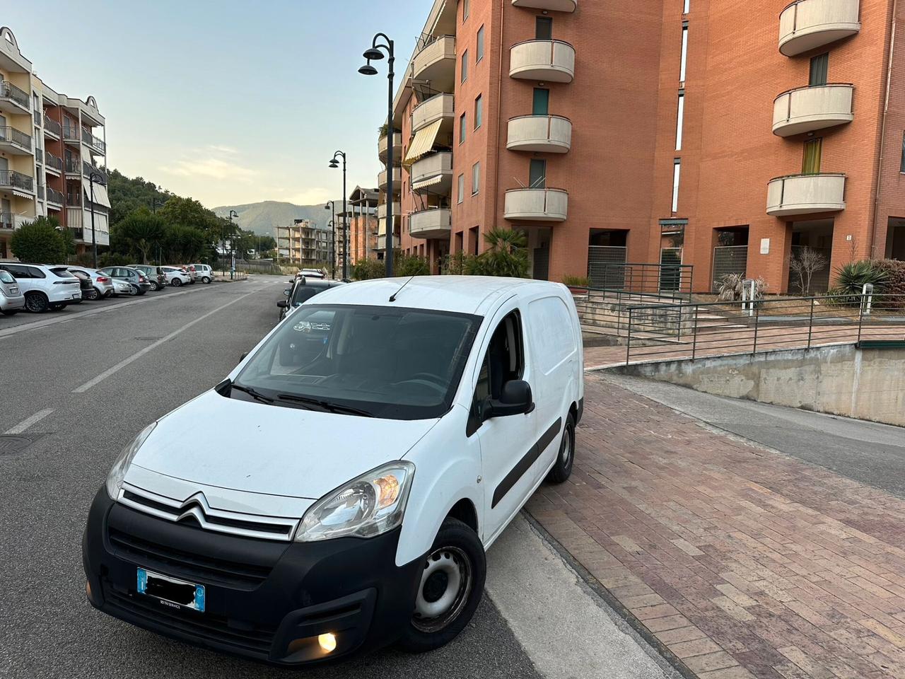 Citroen Berlingo Multispace BlueHDi 100 S&S Feel