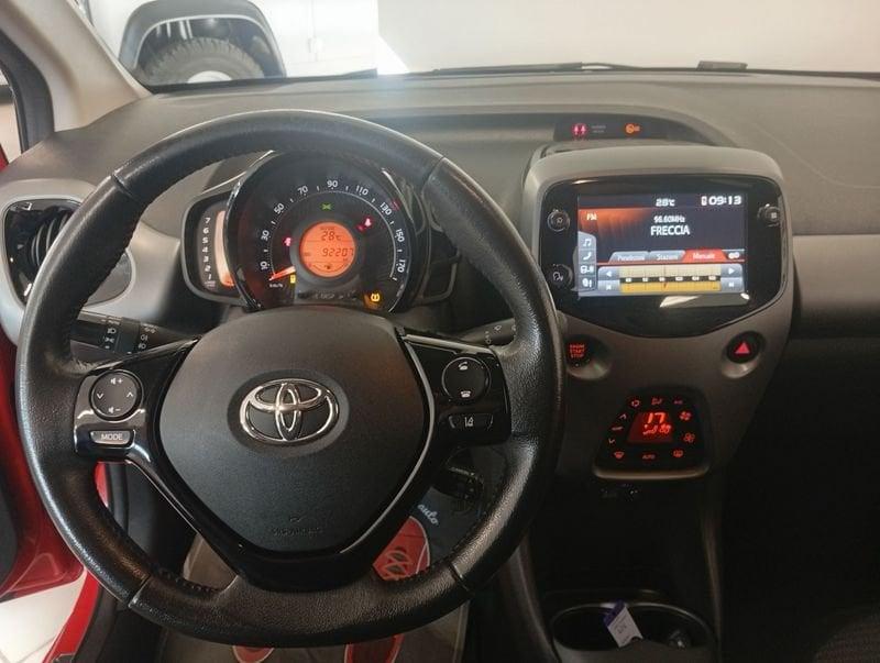 Toyota Aygo Aygo Connect 1.0 VVT-i 72 CV 5 porte x-wave MMT