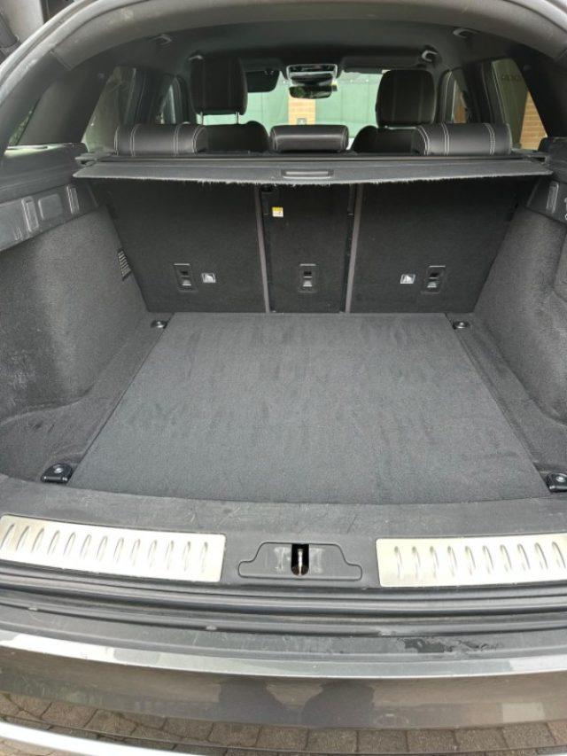 LAND ROVER Range Rover Velar 2.0 TD4 180Cv R-Dynamic
