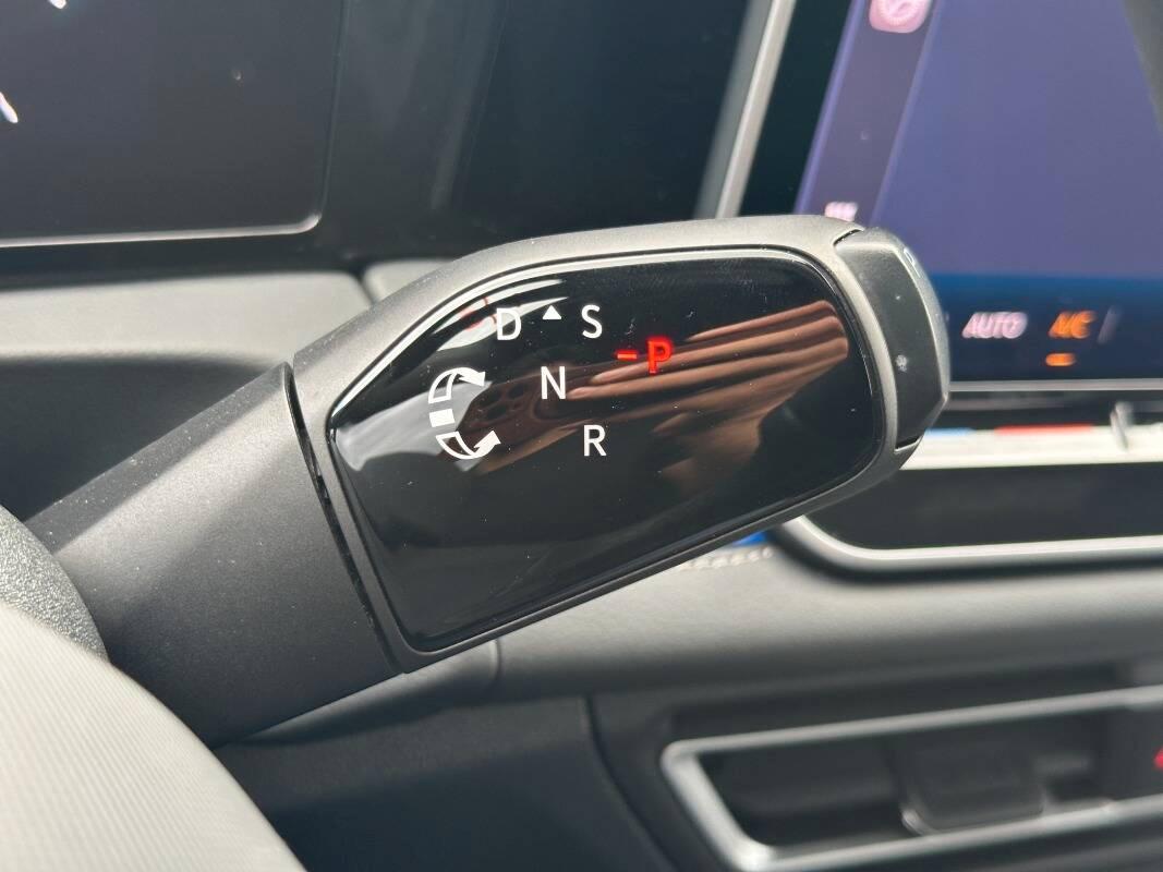 Volkswagen Tiguan 2.0 tdi R-Line 4motion 193cv dsg TETTO APRIBILE