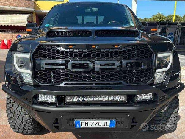 Ford F 150 RAPTOR SVT 6.2