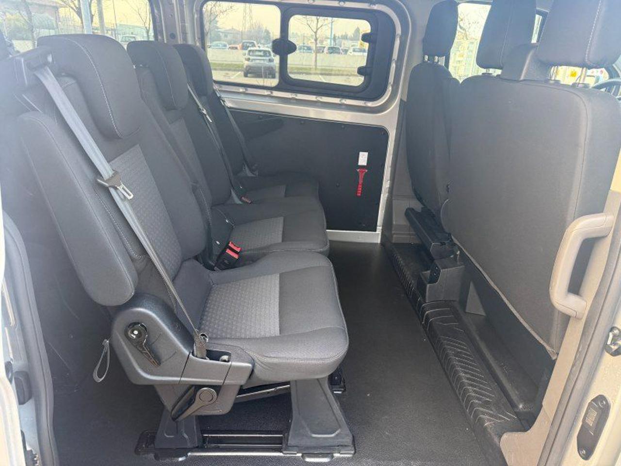 Ford Transit Custom 320 2.0 EcoBlue 130 PC Combi Trend 9 posti + IVA