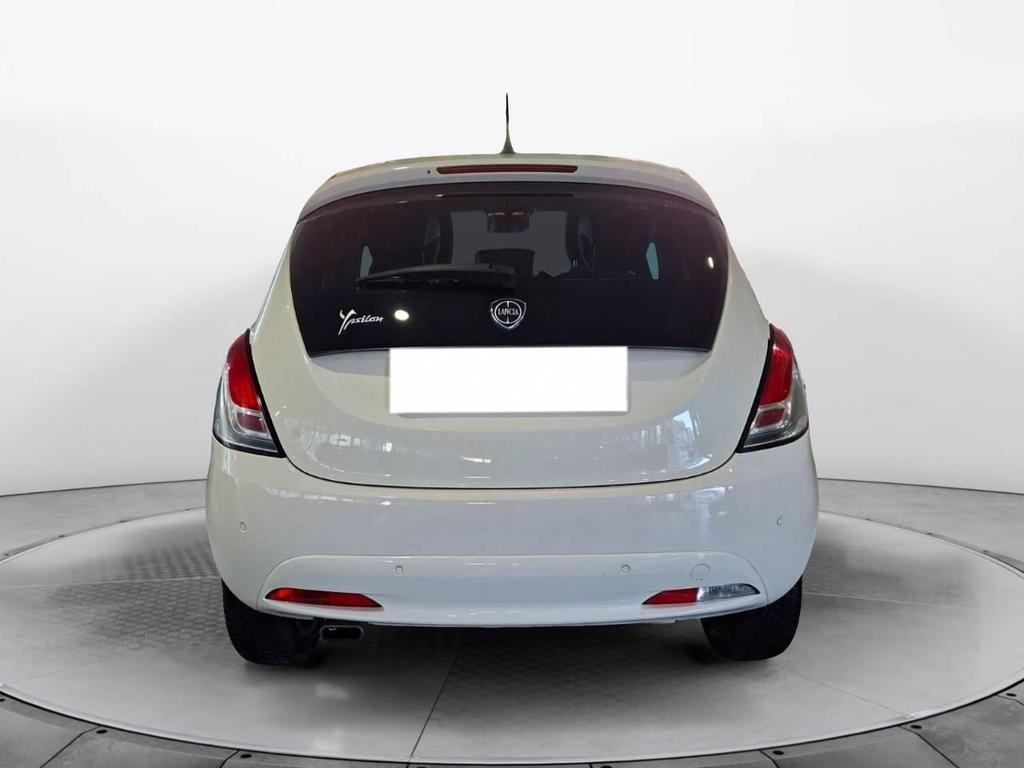 Lancia Ypsilon 5 Porte 1.2 Ecochic Silver