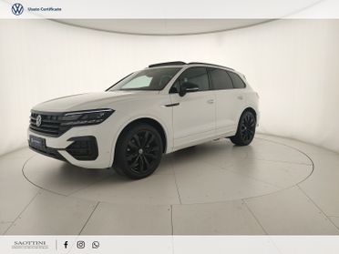 3.0 TDI Elegance R-line exterior pack Tiptronic