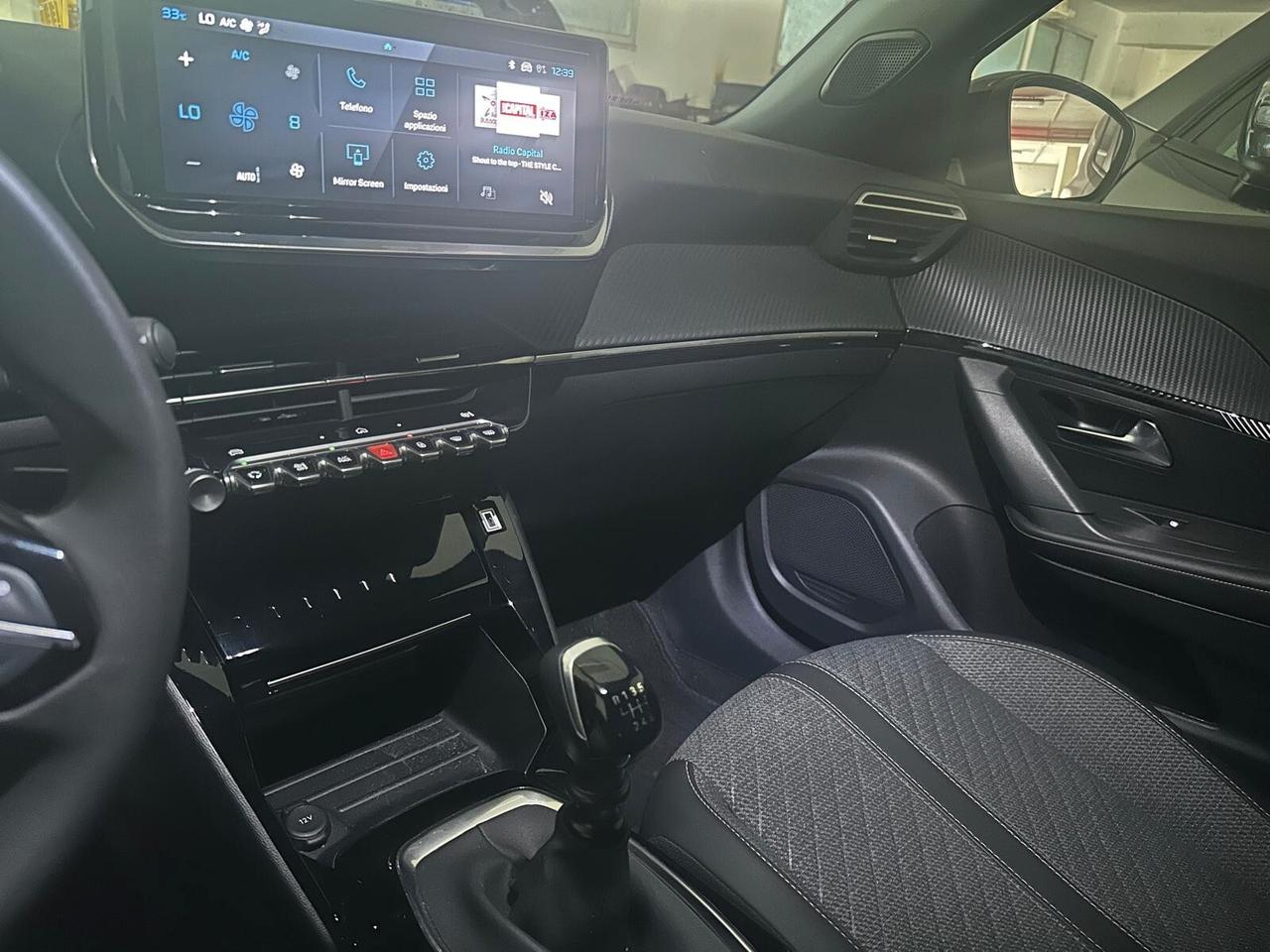 Peugeot 2008 PureTech 100 S&S Allure