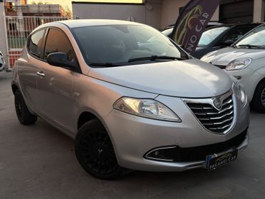 Lancia Ypsilon 1.2 69 CV 5 porte S&S Platinum GPL