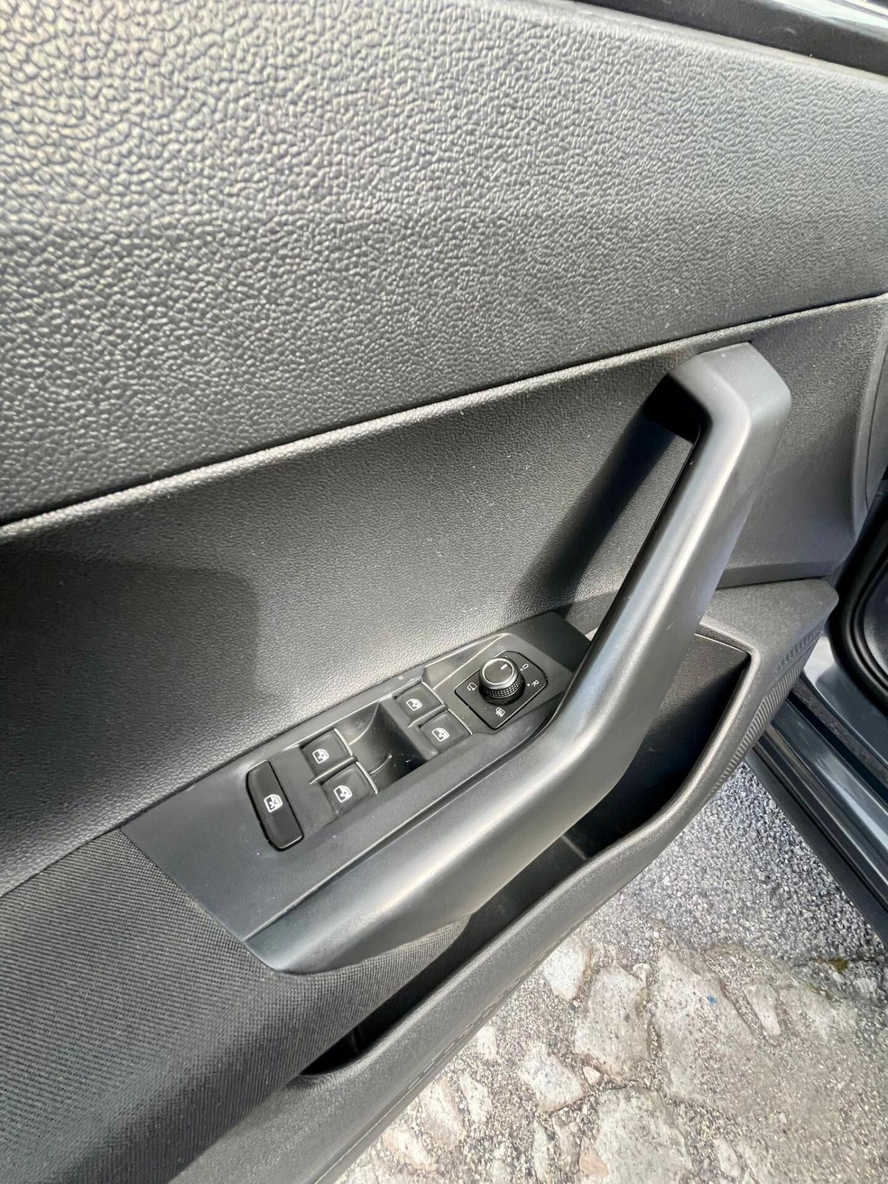 Volkswagen Polo 1.6 TDI 95 CV DSG 5p Comfortline BlueMotion Tech.