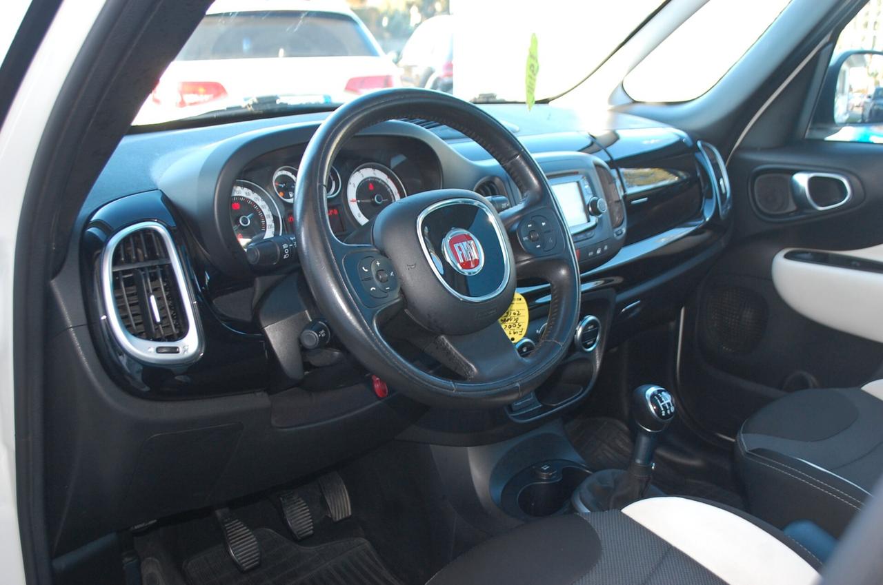 Fiat 500L 1.3 mjt Trekking 95CV Uff italy Navi Tetto 4x2 USB