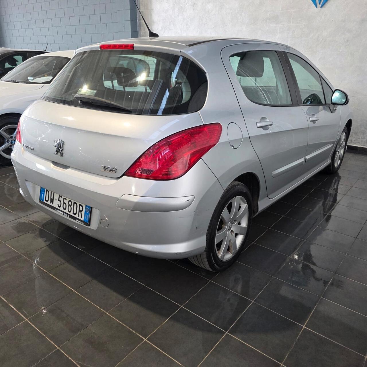 Peugeot 308 1.6 HDi NEOPATENTATI