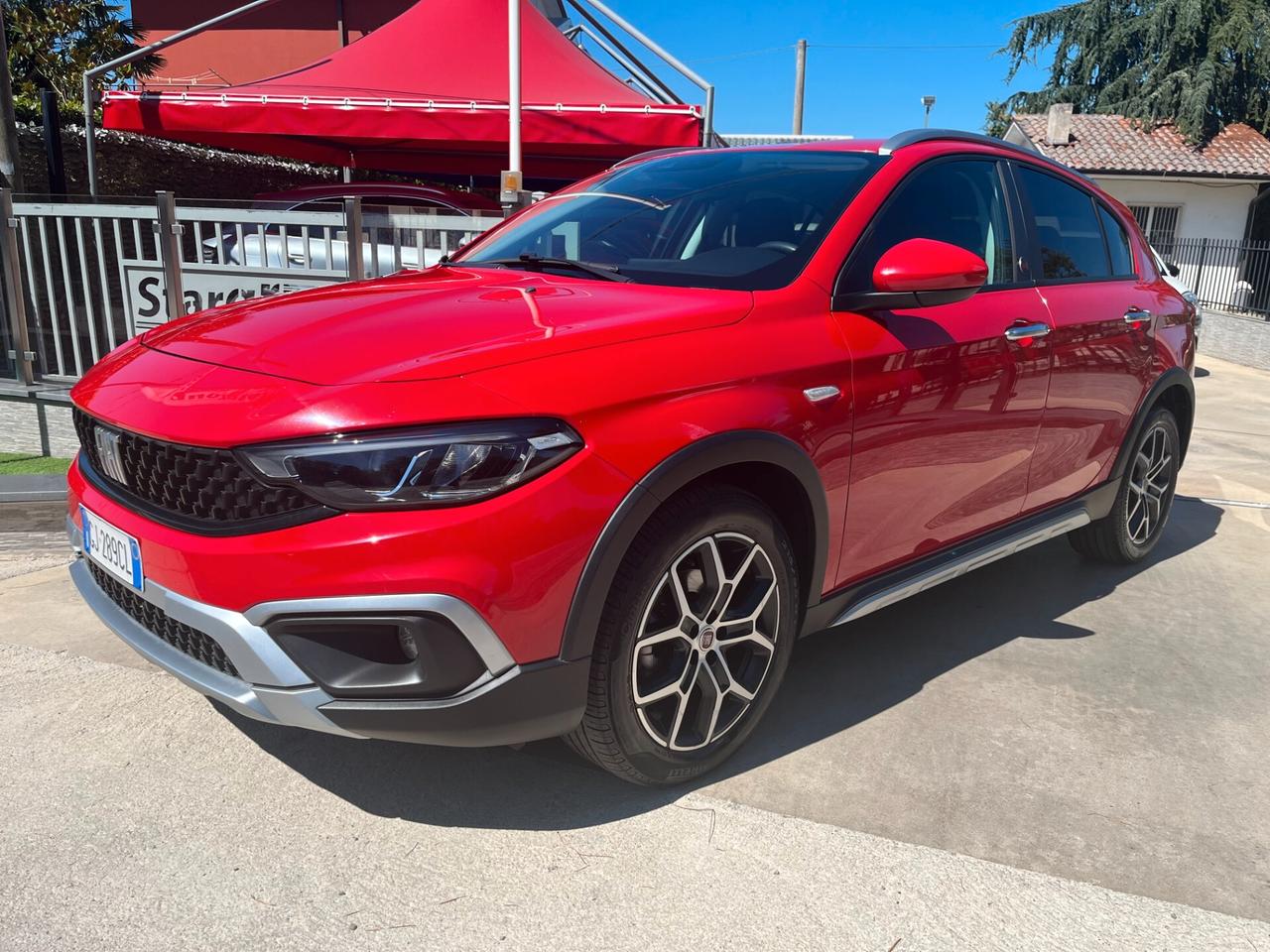 Fiat Tipo 1.6 Mjt 5 porte Cross 130 cv