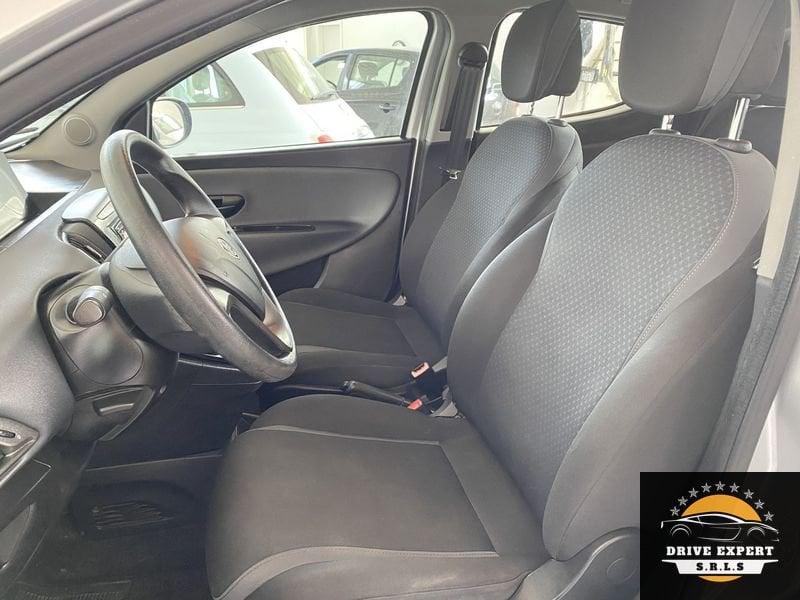 Lancia Ypsilon 0.9 TwinAir 85cv Natural Power Ecochic Platinum
