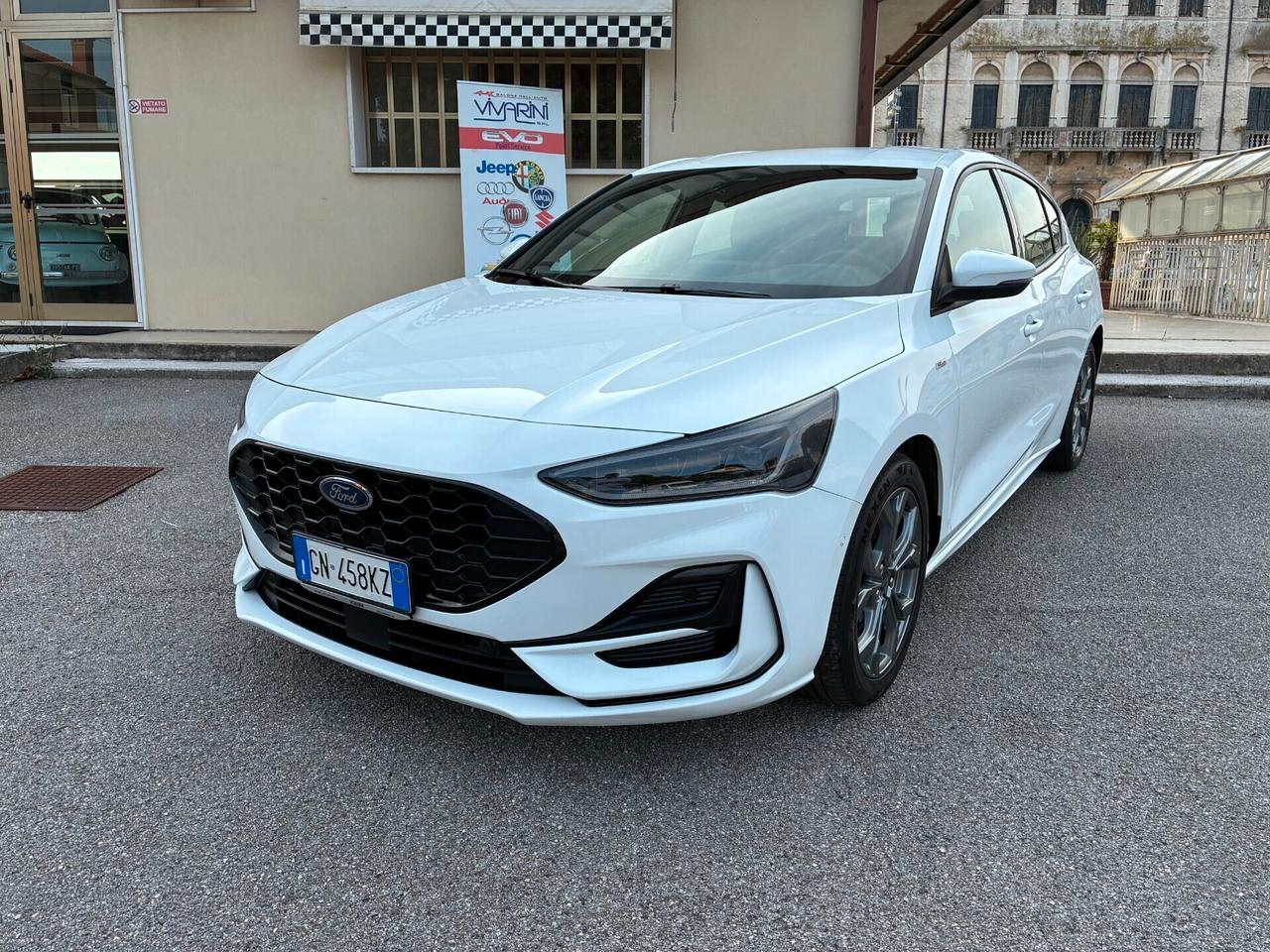 Ford Focus 1.0 Hybrid 125 CV Powershift ST-LINE