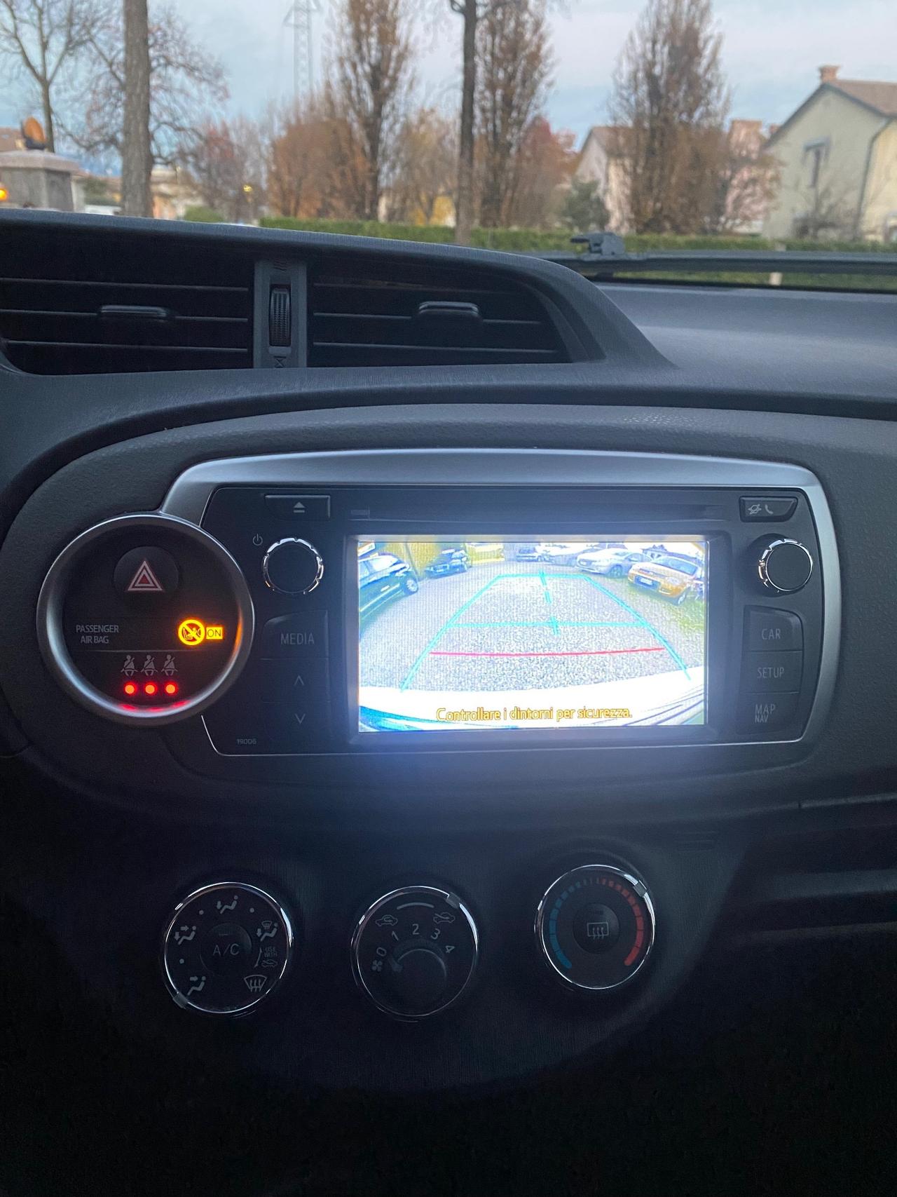 Toyota Yaris 1.4 D-4D 5 porte Lounge