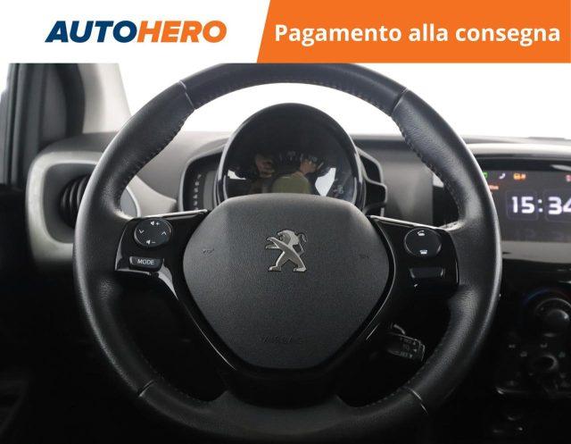 PEUGEOT 108 PureTech 82 5 porte Allure