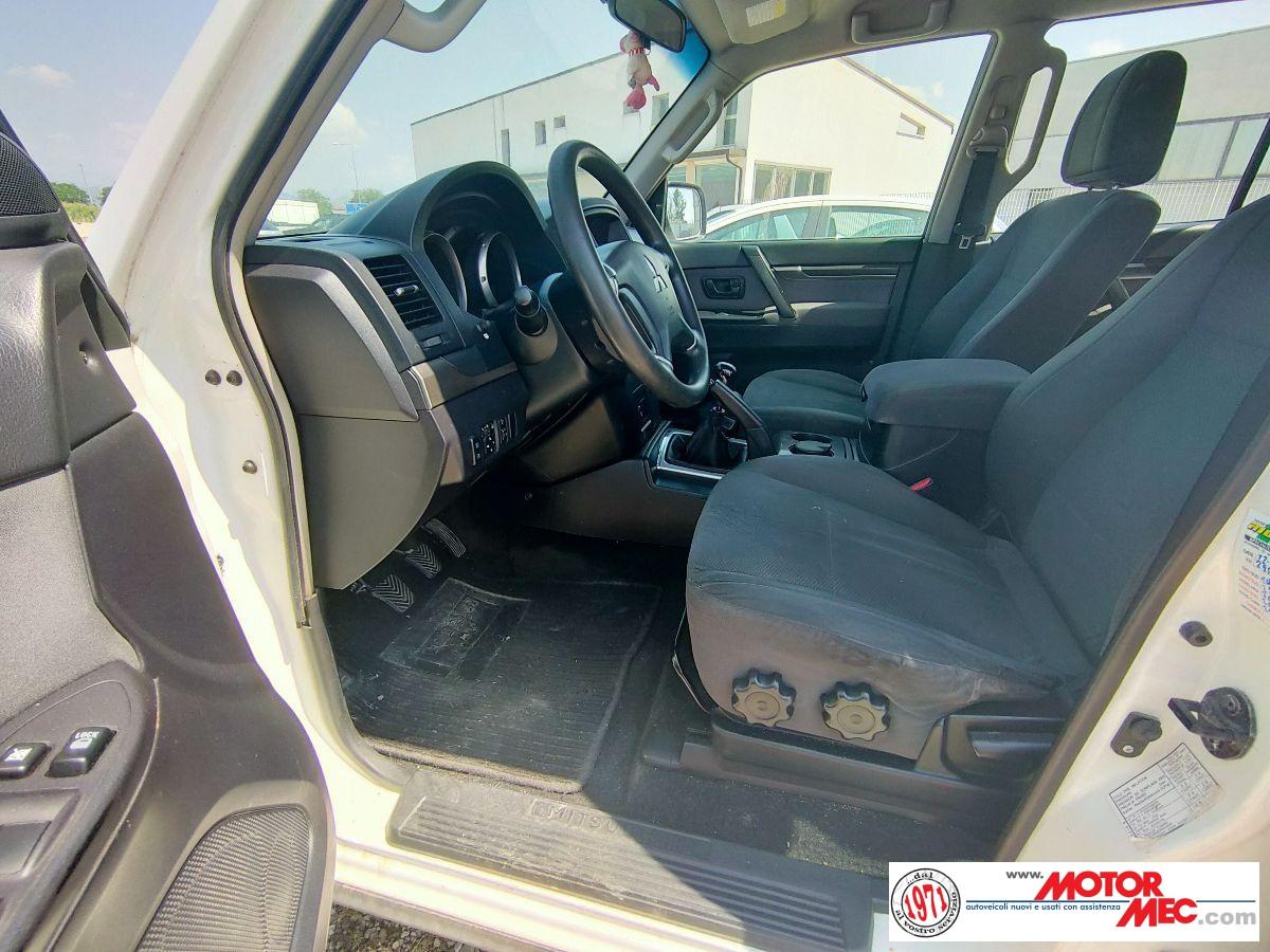 MITSUBISHI Pajero 3.2 5p. Invite 7 posti