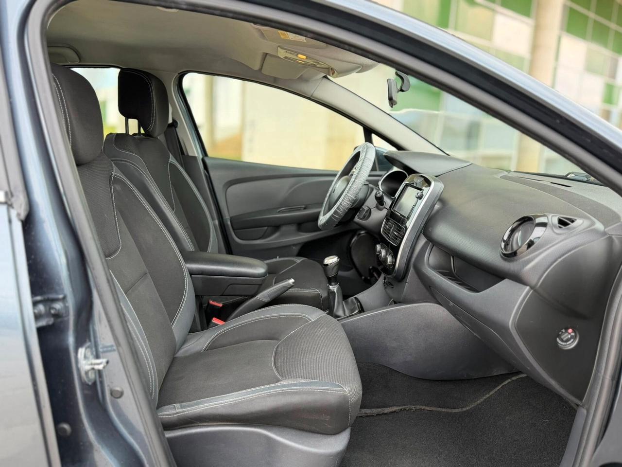 Renault Clio dCi 8V 75 CV Start&Stop 5 porte Energy Intens