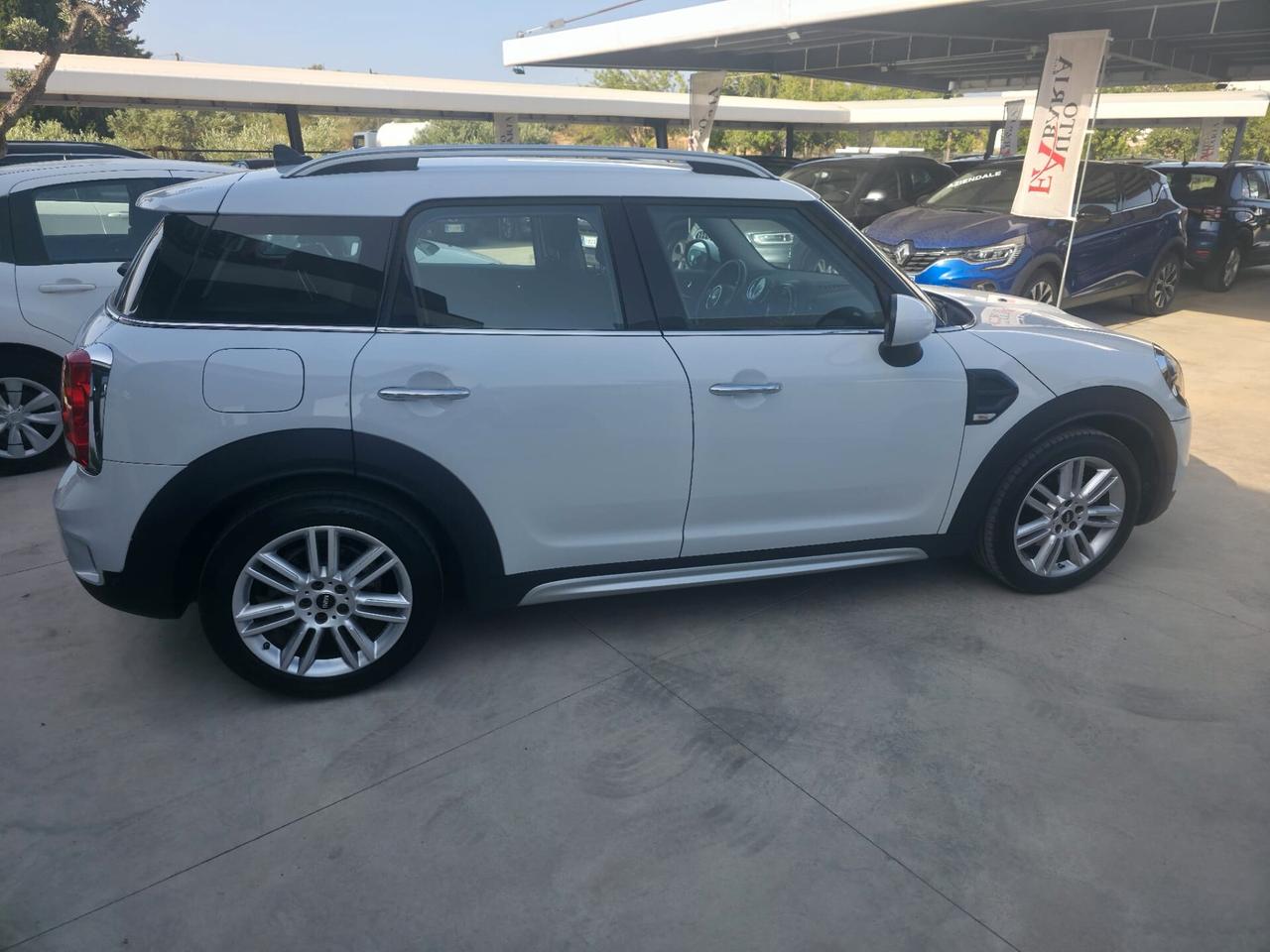 Mini Cooper D Countryman 2.0 Business Automatica