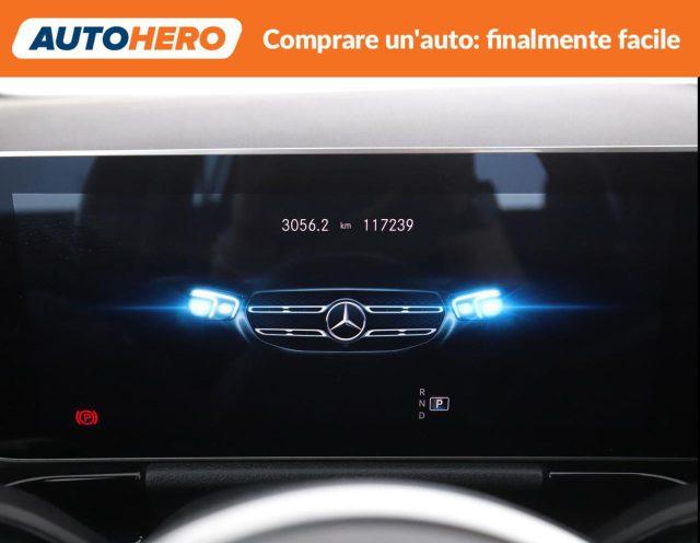 MERCEDES-BENZ GLA 200 d Automatic Sport