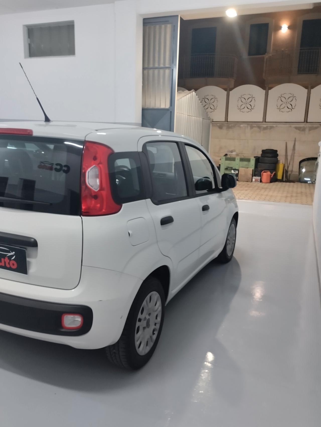Fiat Panda 1.2 Lounge come nuova garanzia 12 mesi